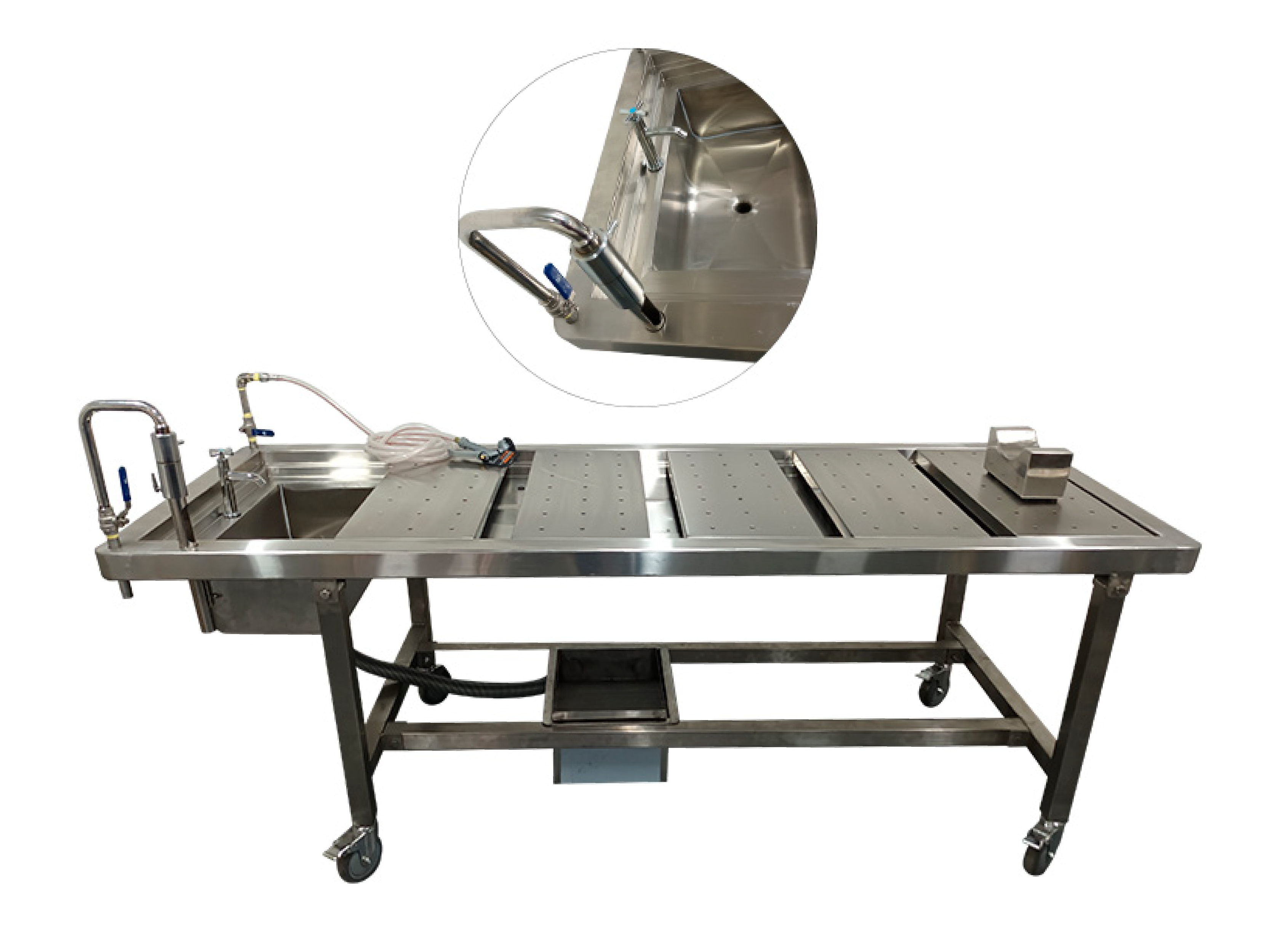 Mesa MT 40 con plaquetas, hidroaspirador y duchas